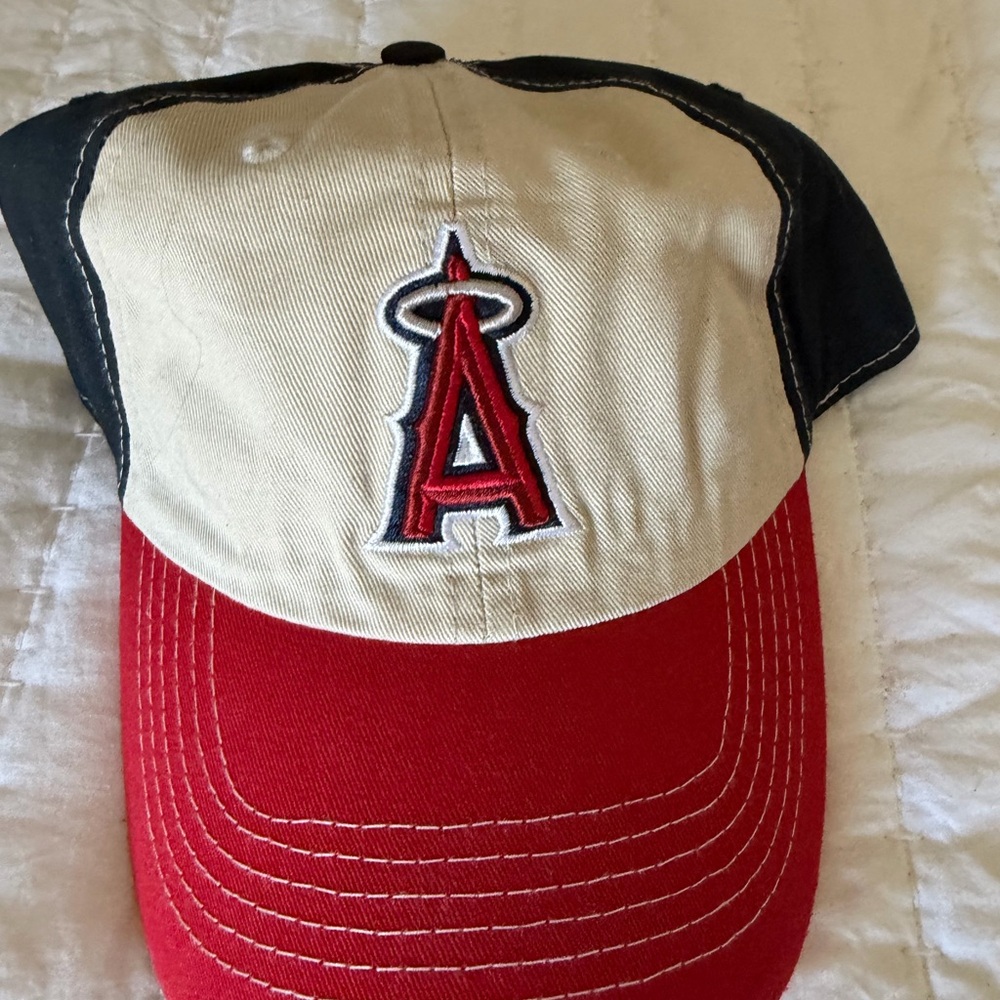 Los Angeles Angels MLB Adjustable Baseball Cap - Red, Cream, Black